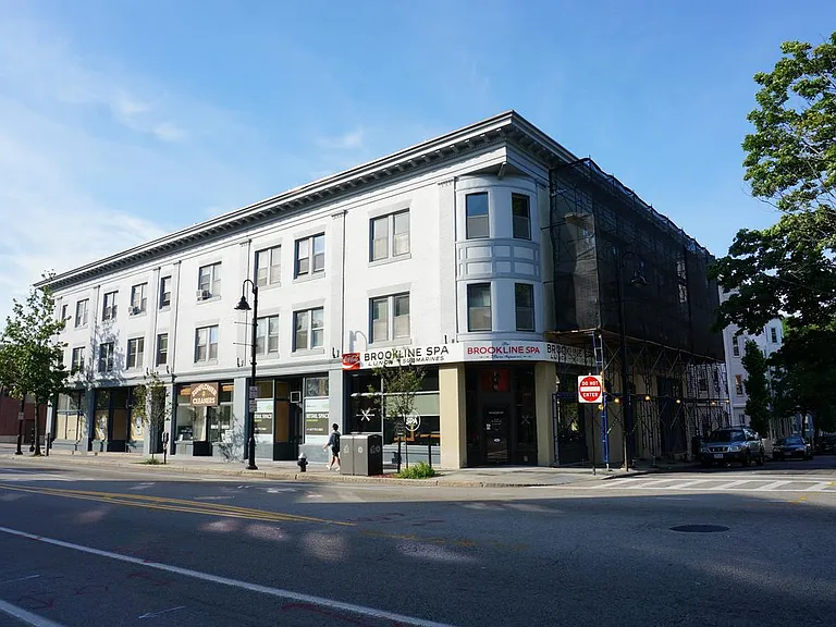83 Harvard St #12 — Photo 21