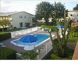 1st image of 751 Pine Dr APT 203