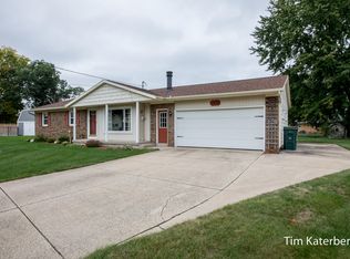 7835 Ronson Ave, Jenison, MI 49428