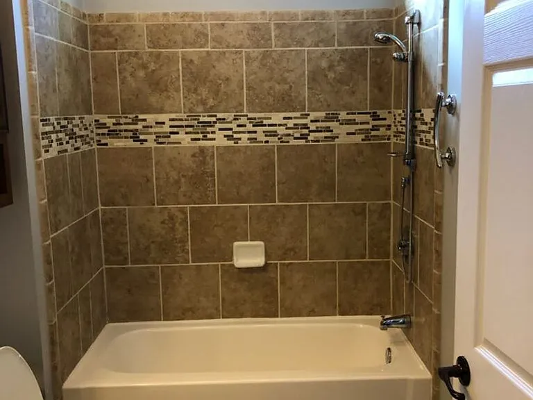 63 Lakeshore Dr — Photo 31