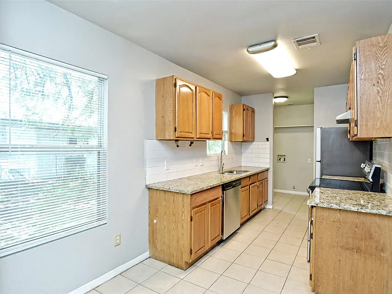 6121 Ponca St #A — Photo 6