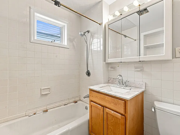 147 Murdock St #1 — Photo 15