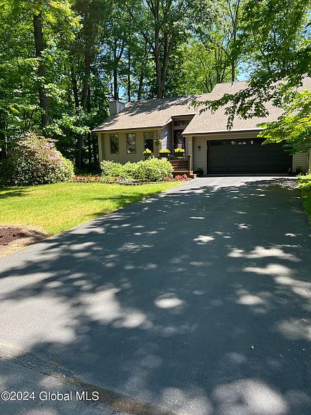 2nd image of 15 Candlewood Drive