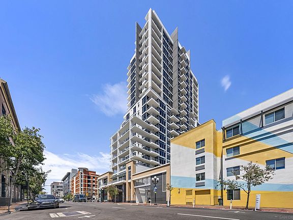 2nd image of 575 6th Ave Unit 1004