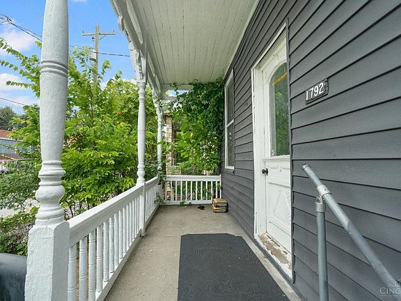 2nd image of 1792 Dreman Ave