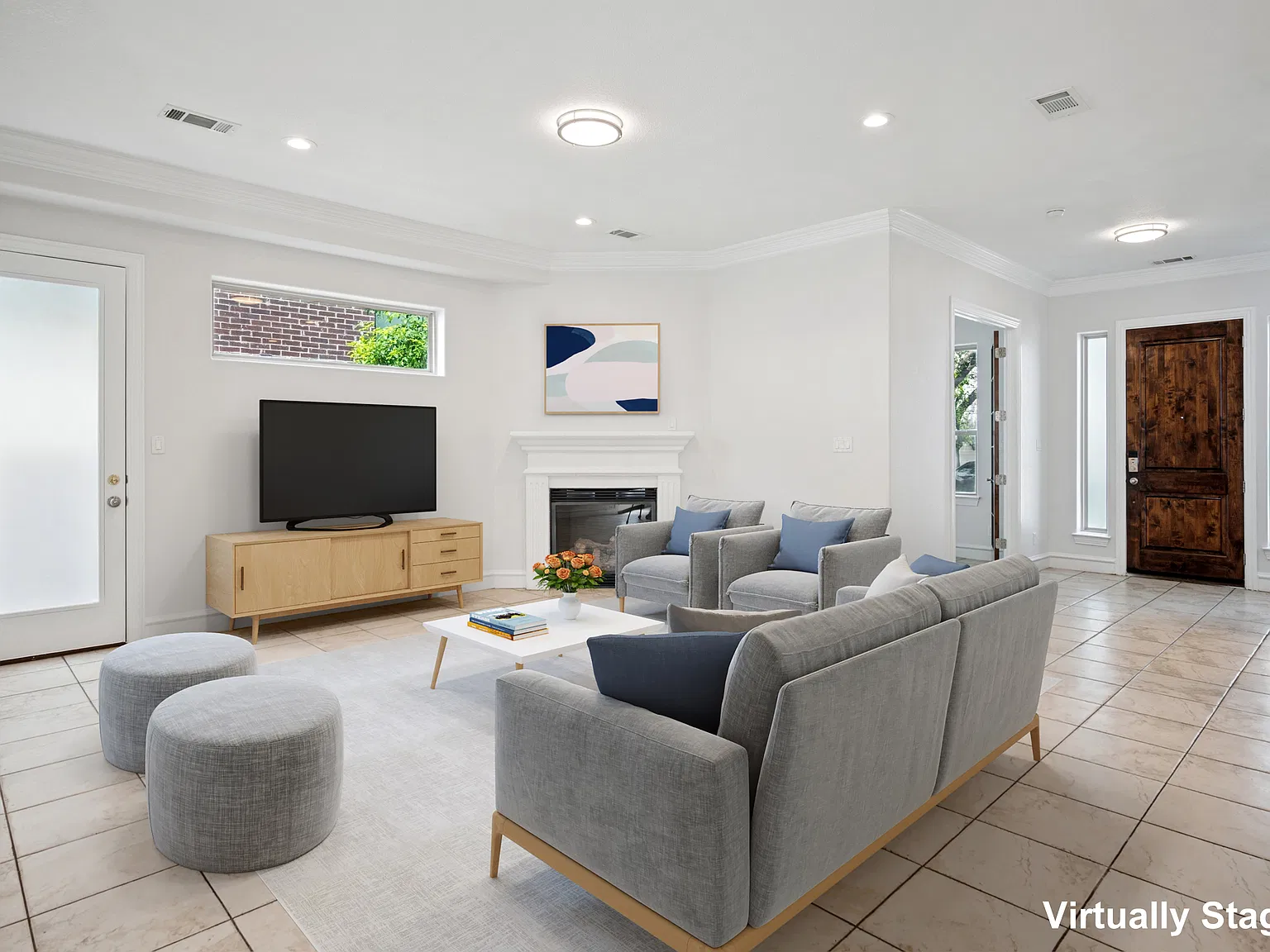 4 bed, 3.5 bath, 2600 sqft, $5,850 — Photo 1