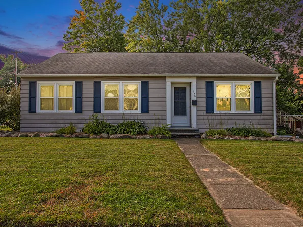 236 E Lincoln St, Hastings, MI 49058