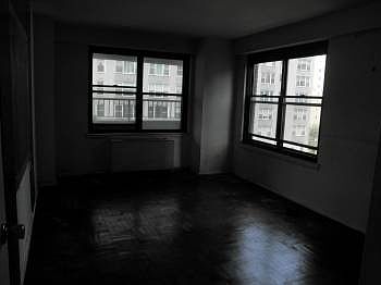 3rd image of 1222 2nd Ave #11A