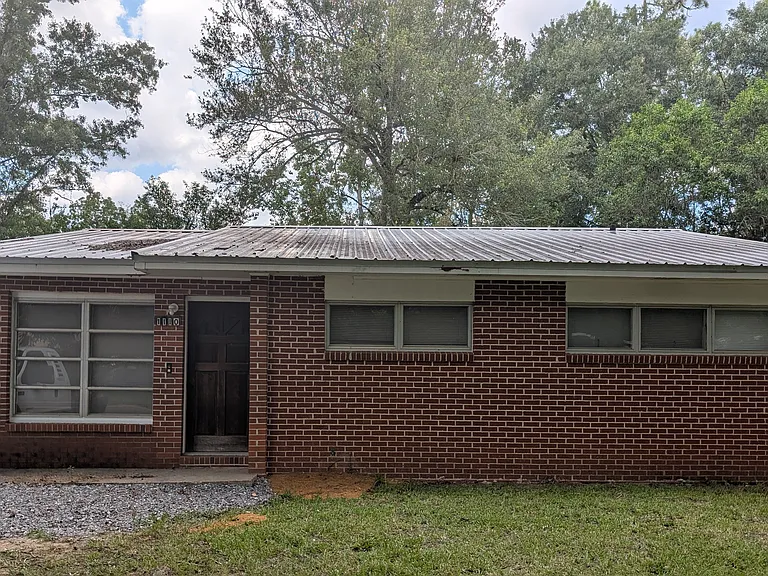 1110 Valley Forge Rd — Photo 1