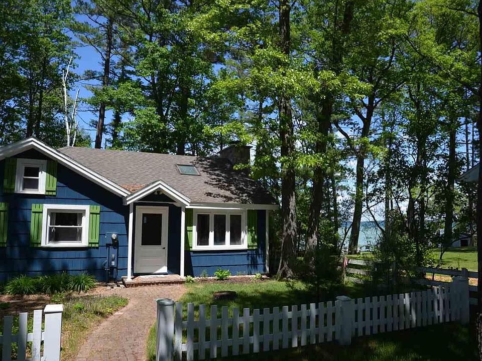 6614 Crystal Beach Rd NW, Rapid City, MI 49676 Zillow