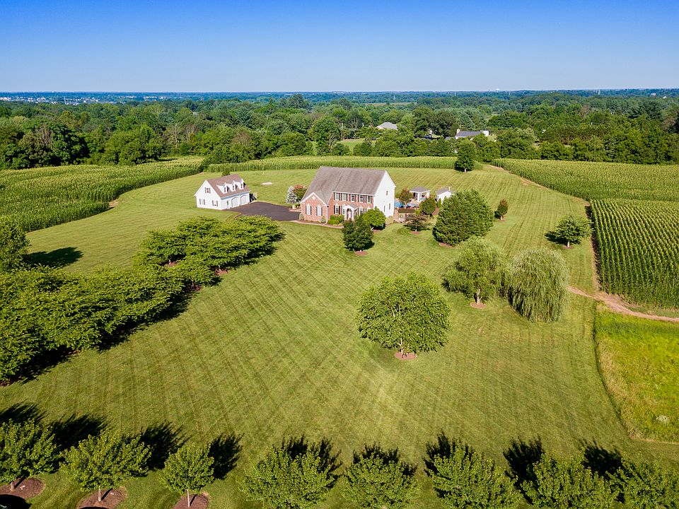 1st image of 9400 Kendall Knolls Ln