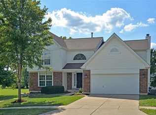 2809 Barrett Oaks Ln, Ballwin, MO 63021