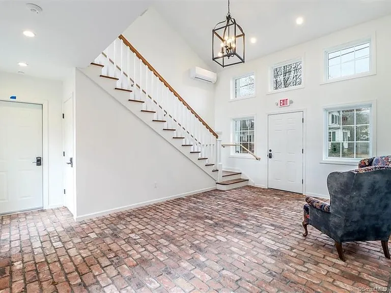 80 South St #103 — Photo 7