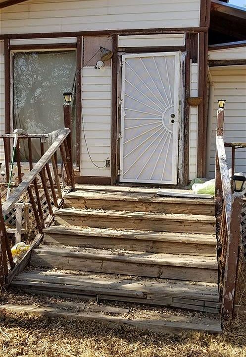 1st image of 10423 Oakridge Ct