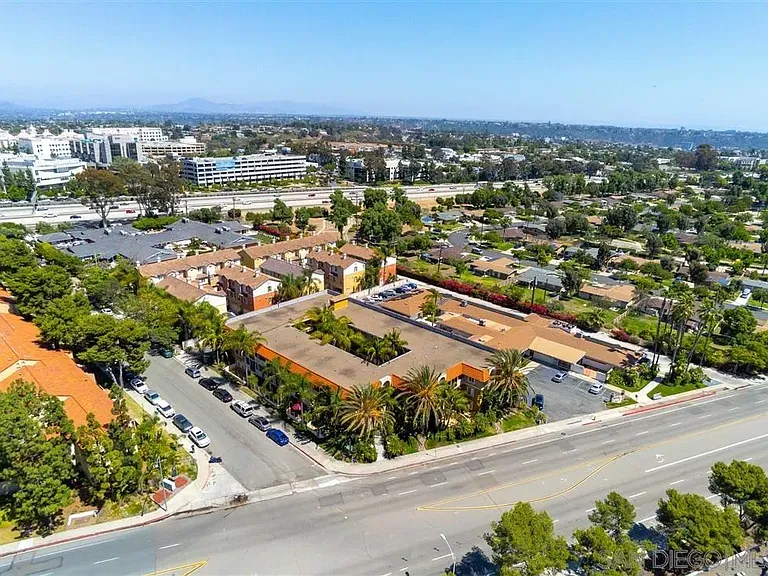 7555 Linda Vista Rd #29 — Photo 13