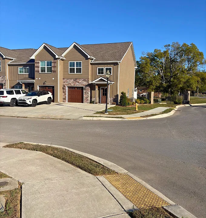 967 Horse Mountain Rd #1A