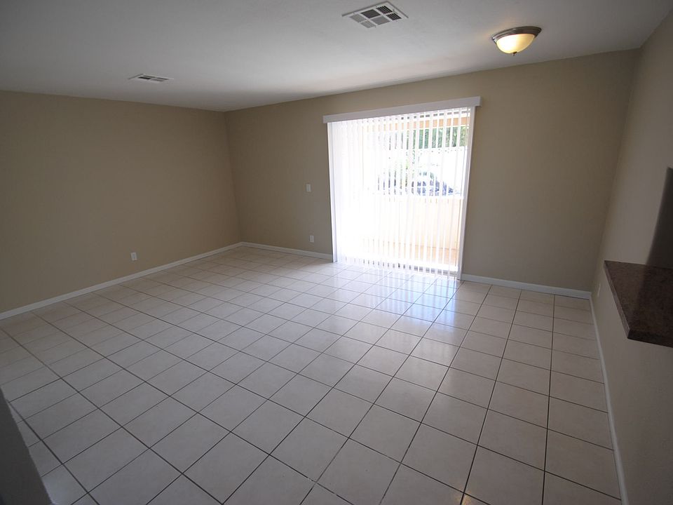 2nd image of 311 E 9th Ave