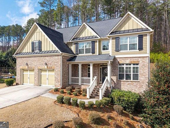 5th image of 159 Lullwater Ln