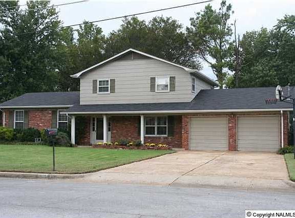 Home for Sale in HUNTSVILLE, AL $149,900