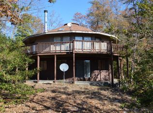 237 Flats Rd, Mollusk, VA 22503