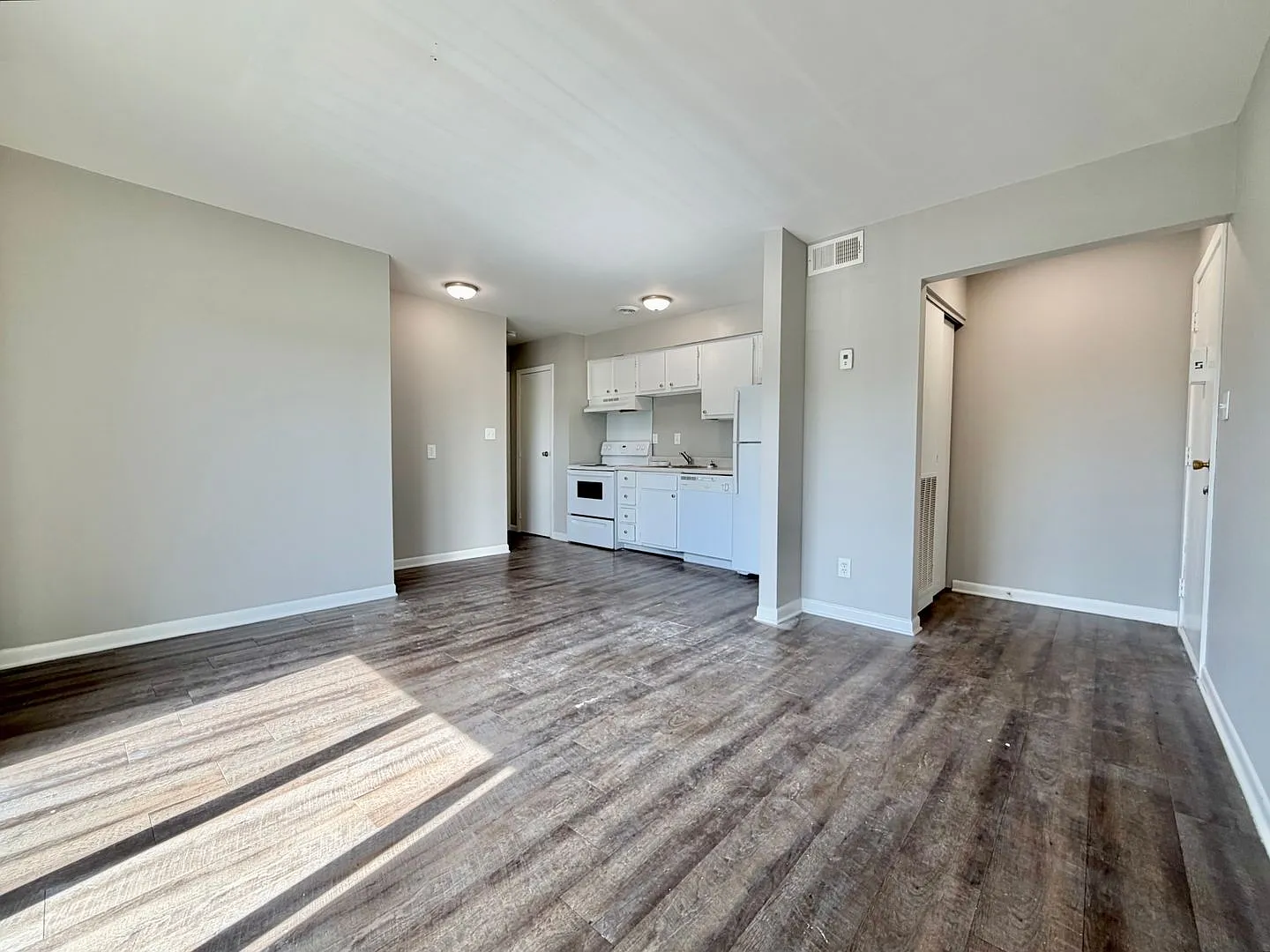 132 Jack Miller Blvd — Photo 2