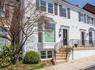 6726 Towne Lane Ct, Mc Lean, VA 22101