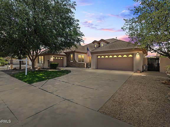 2nd image of 18539 E CARRIAGE Way