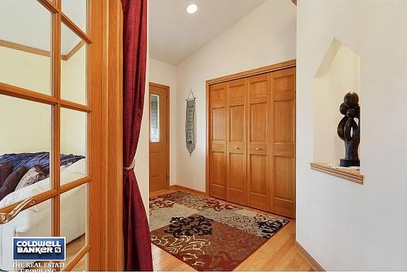 Welcome! HDWD Floors in Foyer.