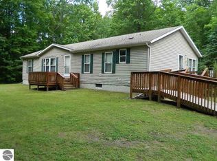 10318 W County Line Rd, Barryton, MI 49305