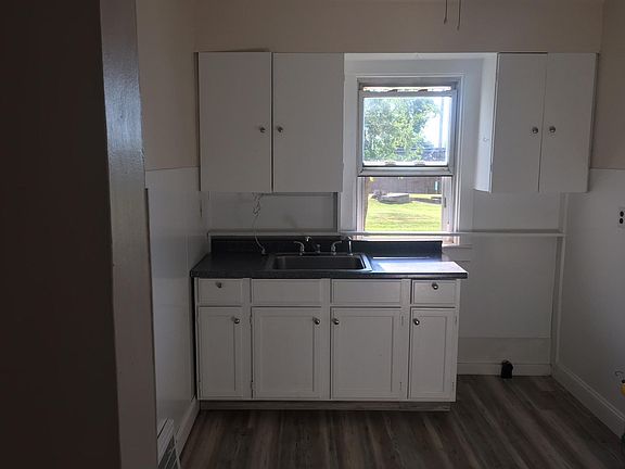 3rd image of 5108 W 151st St #0