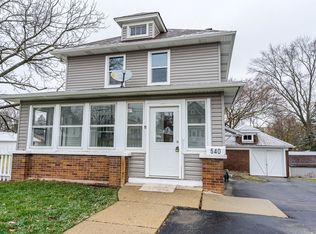 540 Washington St, Woodstock, IL 60098