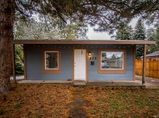 212 Clover Ln, Fort Collins, CO 80521