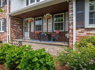 16 Clough Rd #16, Dedham, MA 02026