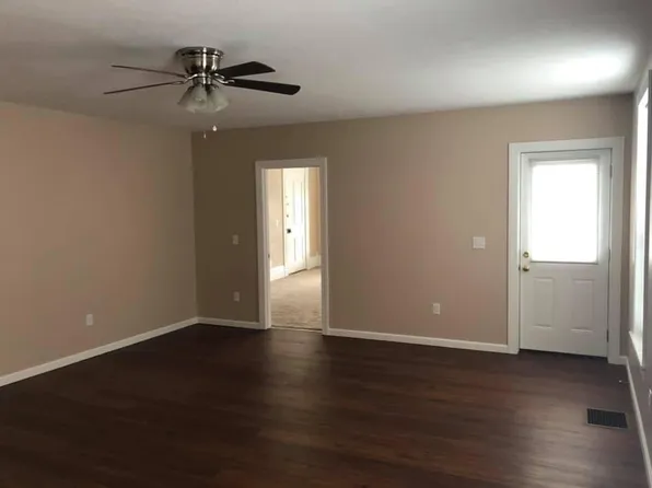 (undisclosed Address), Eaton, OH 45320