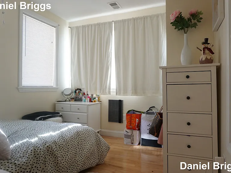 1801 Beacon St #6 — Photo 14