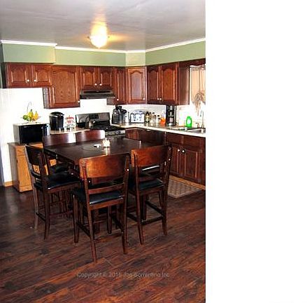 2nd image of 125 W Hazeltine Ave