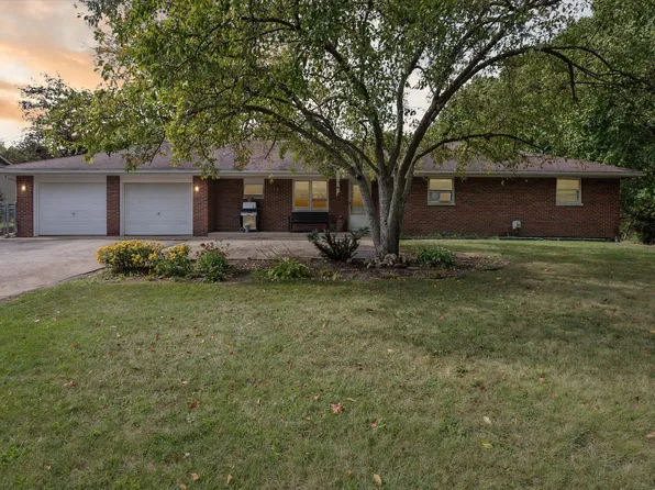 6443 N 28th St, Richland, MI 49083