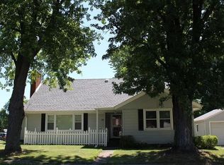 500 S Jackson St, Morrison, IL 61270