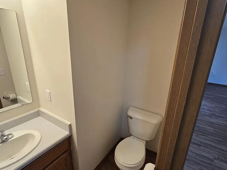 1001 Rockefeller Ln #2 — Photo 15