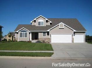 372 Chase Ave, De Pere, WI 54115