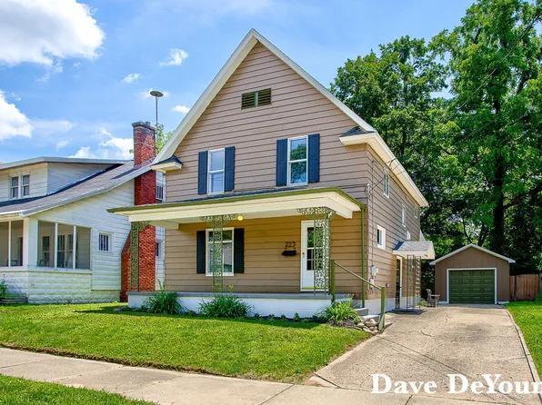 223 North St, Allegan, MI 49010