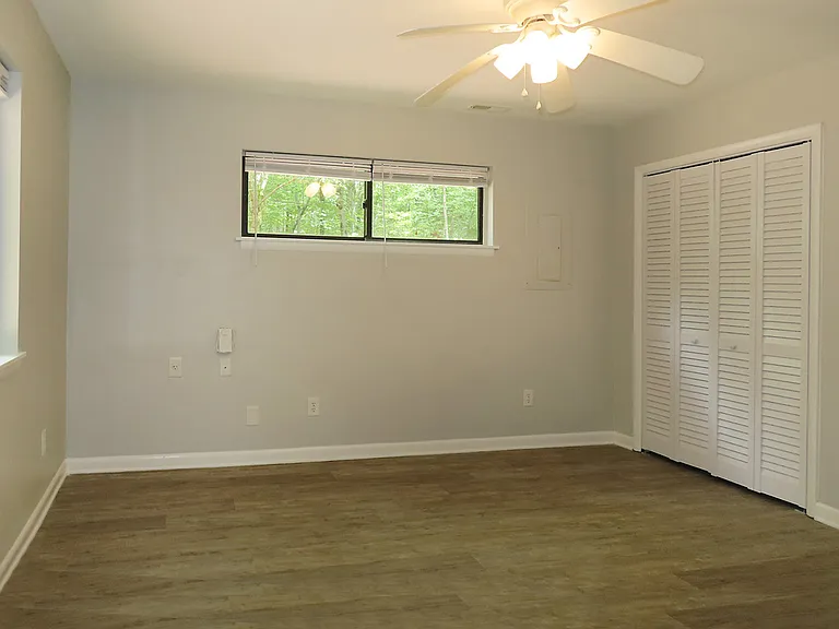 913 Shadylawn Rd #A — Photo 12