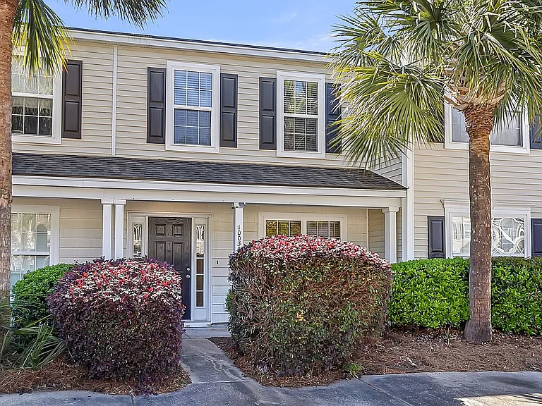 1003 Washitonia Way #C — Photo 2