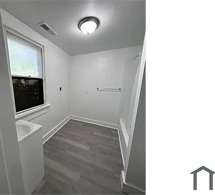 3 bed, $1,412 — Photo 3