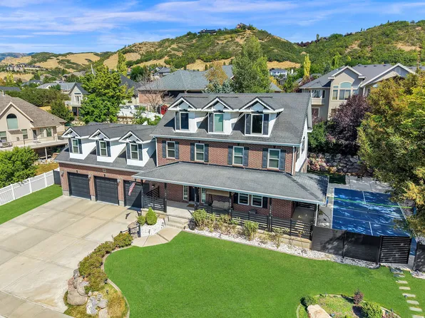 4433 S Devonshire Dr, Bountiful, UT 84010