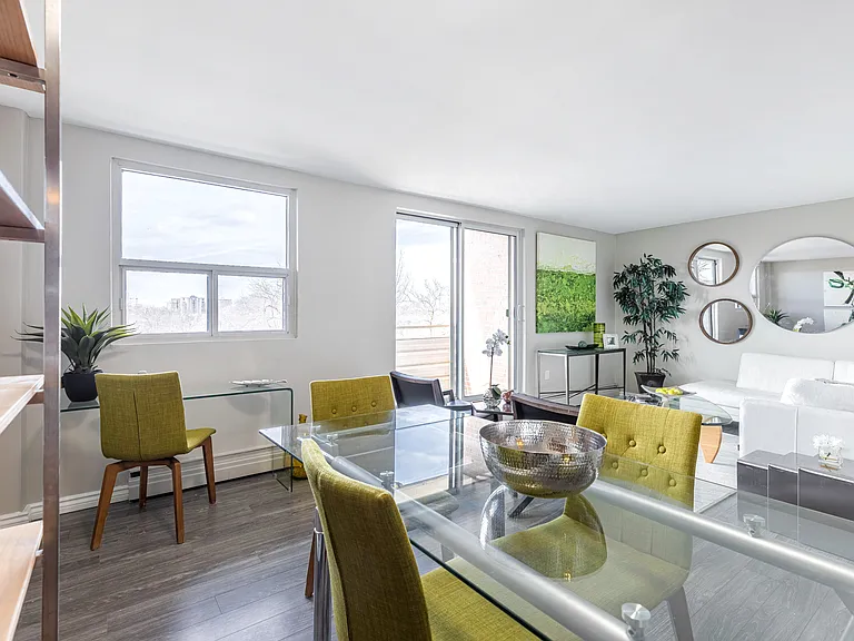 645 William St — Photo 4