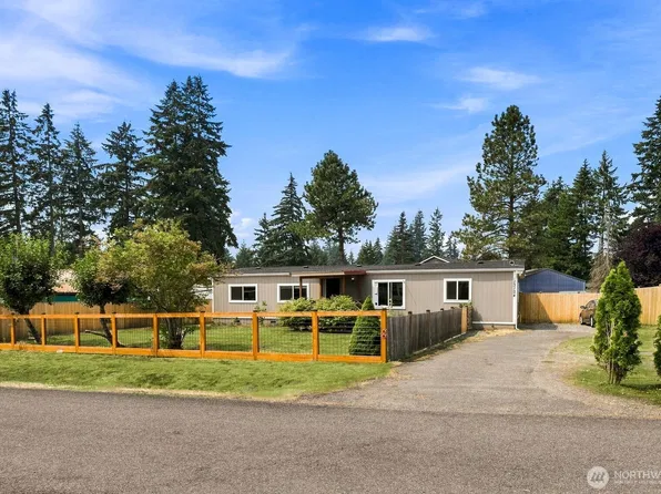 13104 Ridge Circle E, Bonney Lake, WA 98391