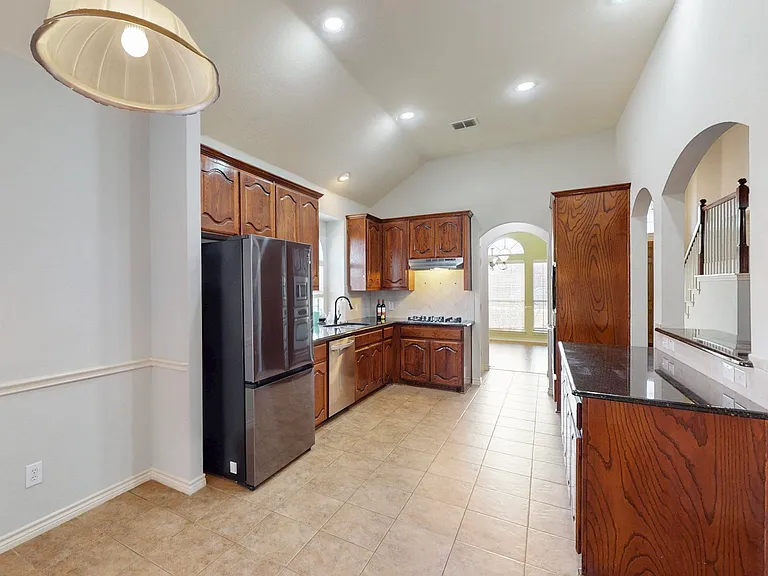 6925 Cattle Dr — Photo 8