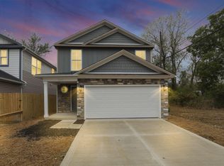 1555 Delbert Rd, Columbus, OH 43219