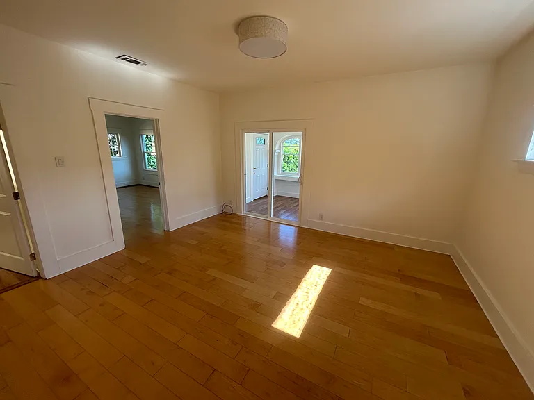 46 Martens Blvd — Photo 9